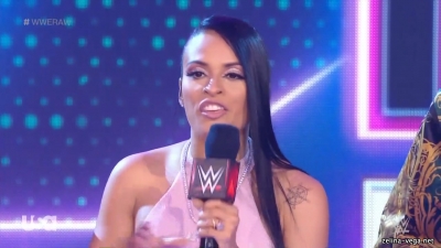 Click to view full size image
==============
zellinaraw20200427_Still090.jpg zellinaraw20200427_Still090.jpg