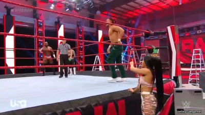 Click to view full size image
==============
zellinaraw20200427_Still368.jpg zellinaraw20200427_Still368.jpg