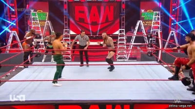 Click to view full size image
==============
zellinaraw20200427_Still376.jpg zellinaraw20200427_Still376.jpg