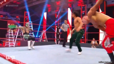 Click to view full size image
==============
zellinaraw20200427_Still550.jpg zellinaraw20200427_Still550.jpg