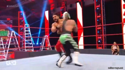 Click to view full size image
==============
zellinaraw20200427_Still731.jpg zellinaraw20200427_Still731.jpg