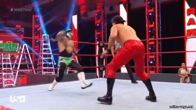 Click to view full size image
==============
zellinaraw20200427_Still744.jpg zellinaraw20200427_Still744.jpg