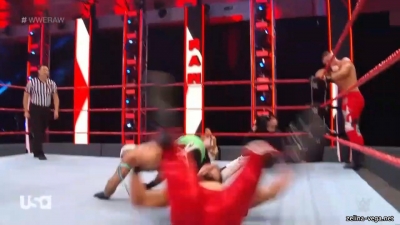 Click to view full size image
==============
zellinaraw20200427_Still757.jpg zellinaraw20200427_Still757.jpg