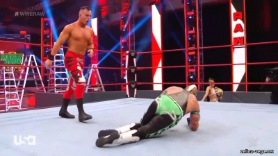 Click to view full size image
==============
zellinaraw20200427_Still784.jpg zellinaraw20200427_Still784.jpg