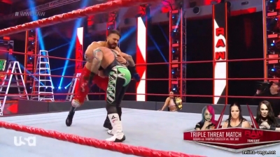 Click to view full size image
==============
zellinaraw20200427_Still833.jpg zellinaraw20200427_Still833.jpg