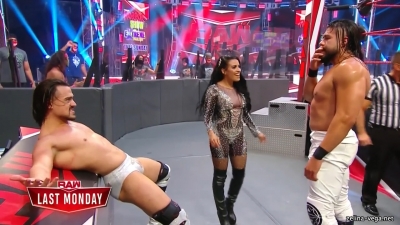 Click to view full size image
==============
zelinaraw20200720_Still208.jpg zelinaraw20200720_Still208.jpg