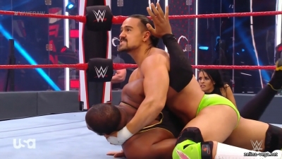 Click to view full size image
==============
zelinaraw20200720_Still259.jpg zelinaraw20200720_Still259.jpg