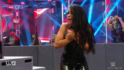 Click to view full size image
==============
zelinaraw20200720_Still469.jpg zelinaraw20200720_Still469.jpg