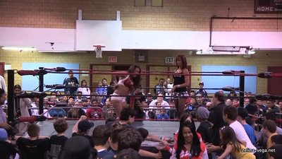 Click to view full size image
==============
RositavsWinter_Still1368.jpg RositavsWinter_Still1368.jpg