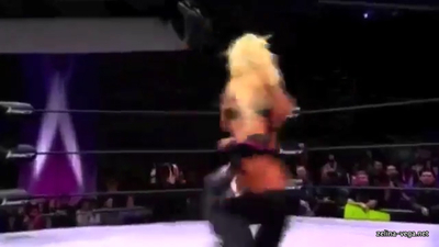 TheavsAngelinaLove_Still199.jpg