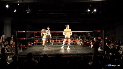 Click to view full size image
==============
ZelinaFWE20120428_Still153.jpg ZelinaFWE20120428_Still153.jpg