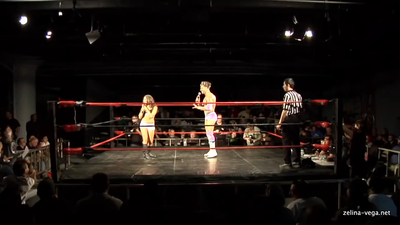 Click to view full size image
==============
ZelinaFWE20120428_Still534.jpg ZelinaFWE20120428_Still534.jpg