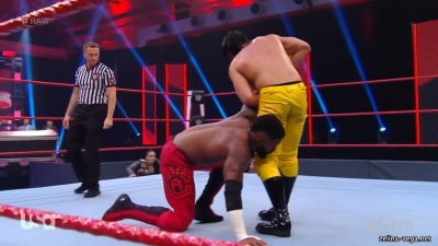 Click to view full size image
==============
zelinaraw20200323_Still635.jpg zelinaraw20200323_Still635.jpg