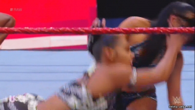 Click to view full size image
==============
zelinaraw20200406_Still931.jpg zelinaraw20200406_Still931.jpg