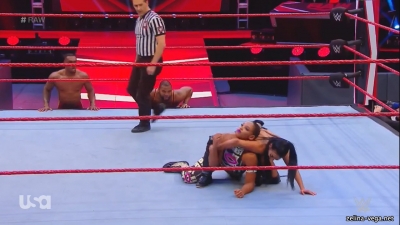 Click to view full size image
==============
zelinaraw20200406_Still940.jpg zelinaraw20200406_Still940.jpg