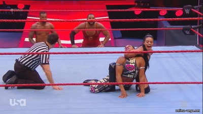 Click to view full size image
==============
zelinaraw20200406_Still952.jpg zelinaraw20200406_Still952.jpg