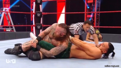 Click to view full size image
==============
zellinaraw20200427_Still400.jpg zellinaraw20200427_Still400.jpg