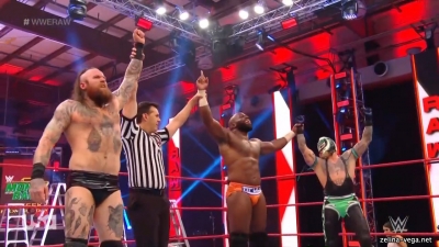 Click to view full size image
==============
zellinaraw20200427_Still987.jpg zellinaraw20200427_Still987.jpg