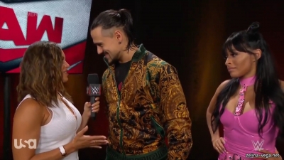 Click to view full size image
==============
zelinaraw20200601_Still157.jpg zelinaraw20200601_Still157.jpg