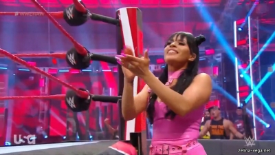 Click to view full size image
==============
zelinaraw20200601_Still297.jpg zelinaraw20200601_Still297.jpg