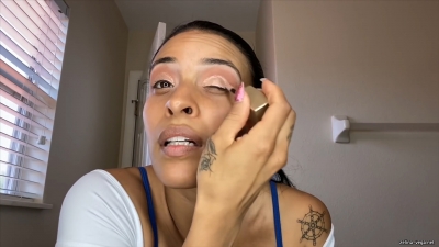 Click to view full size image
==============
zelinayt20200402_Still736.jpg zelinayt20200402_Still736.jpg