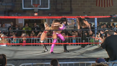 Click to view full size image
==============
Zelina20131012_Still602.jpg Zelina20131012_Still602.jpg